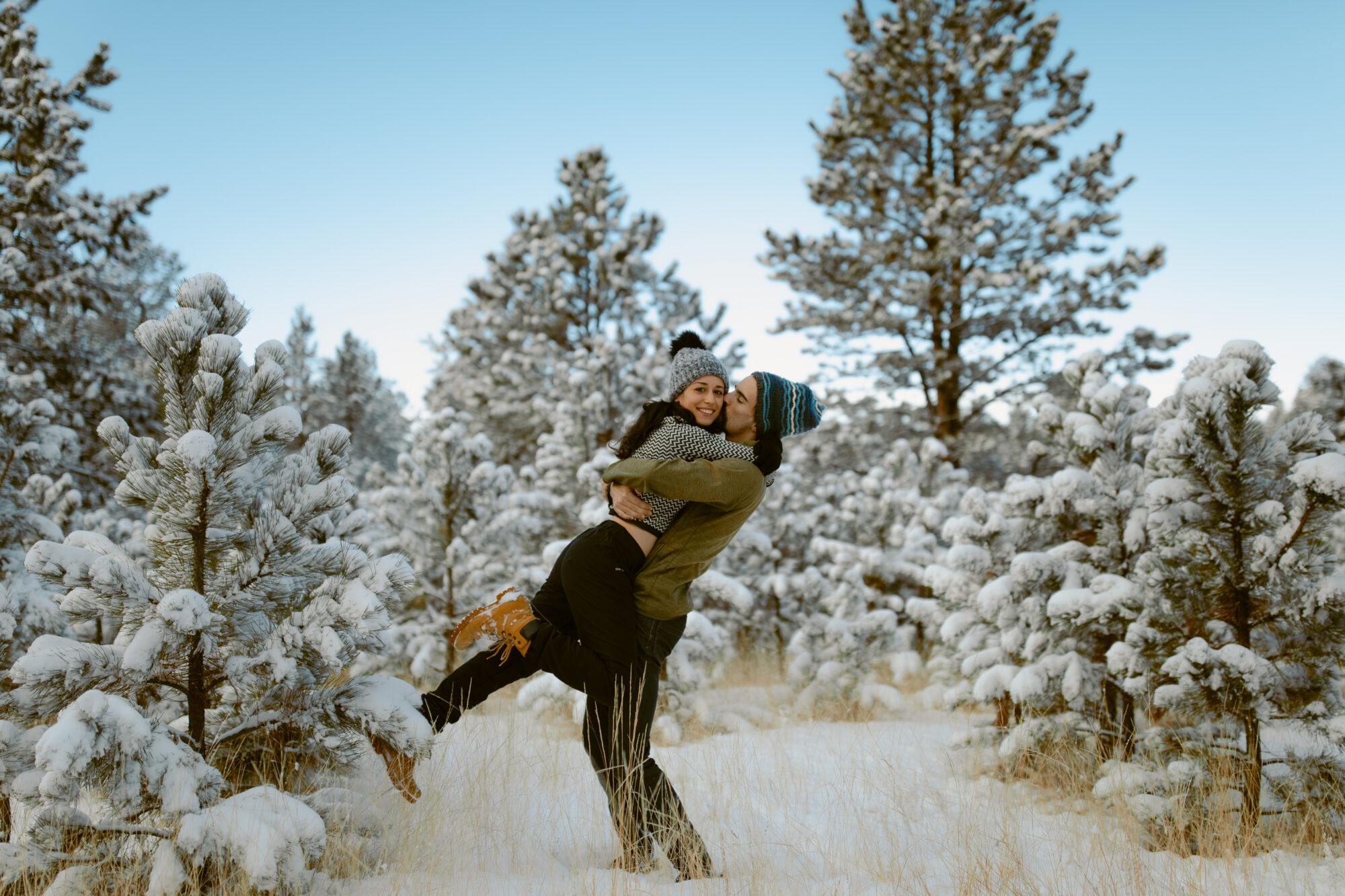 Winter Couples Photoshoot In Colorado
