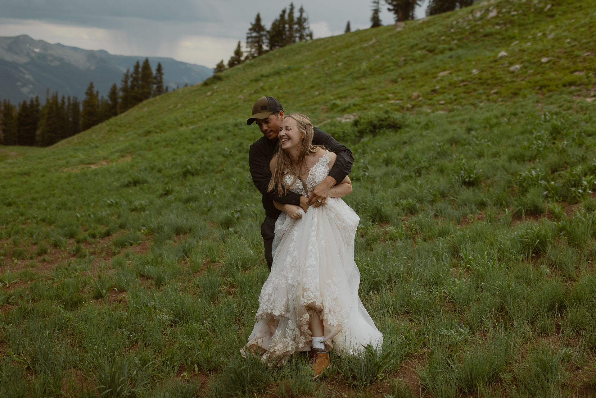 Colorado Elopement Photographer