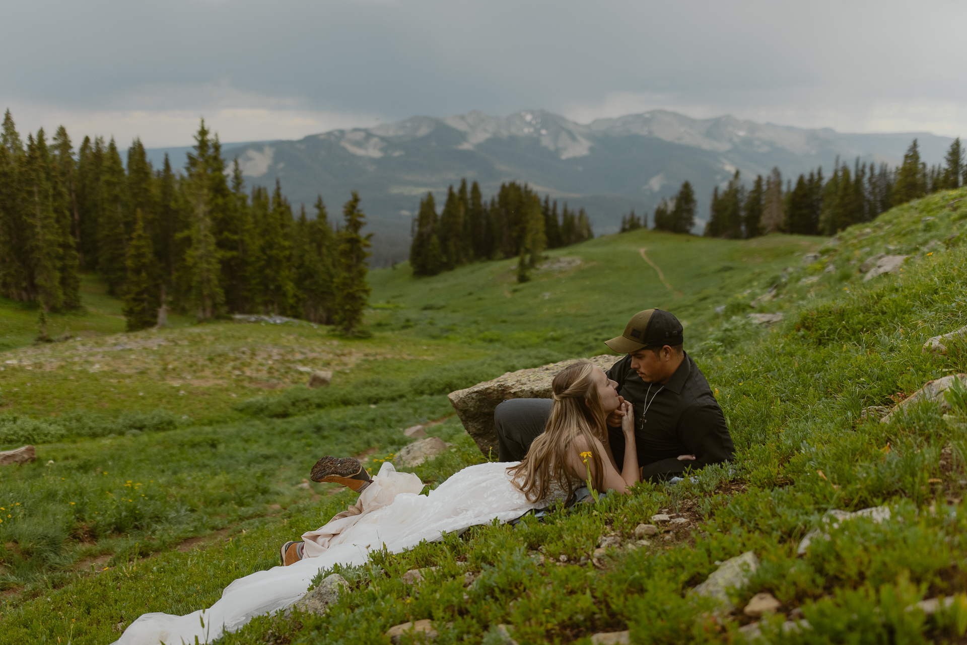 Colorado Elopement Photographer