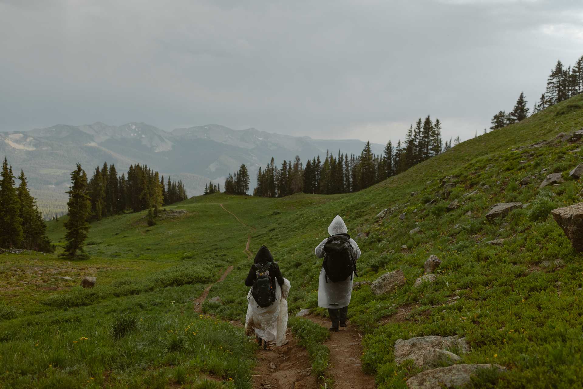 Colorado Elopement Photographer