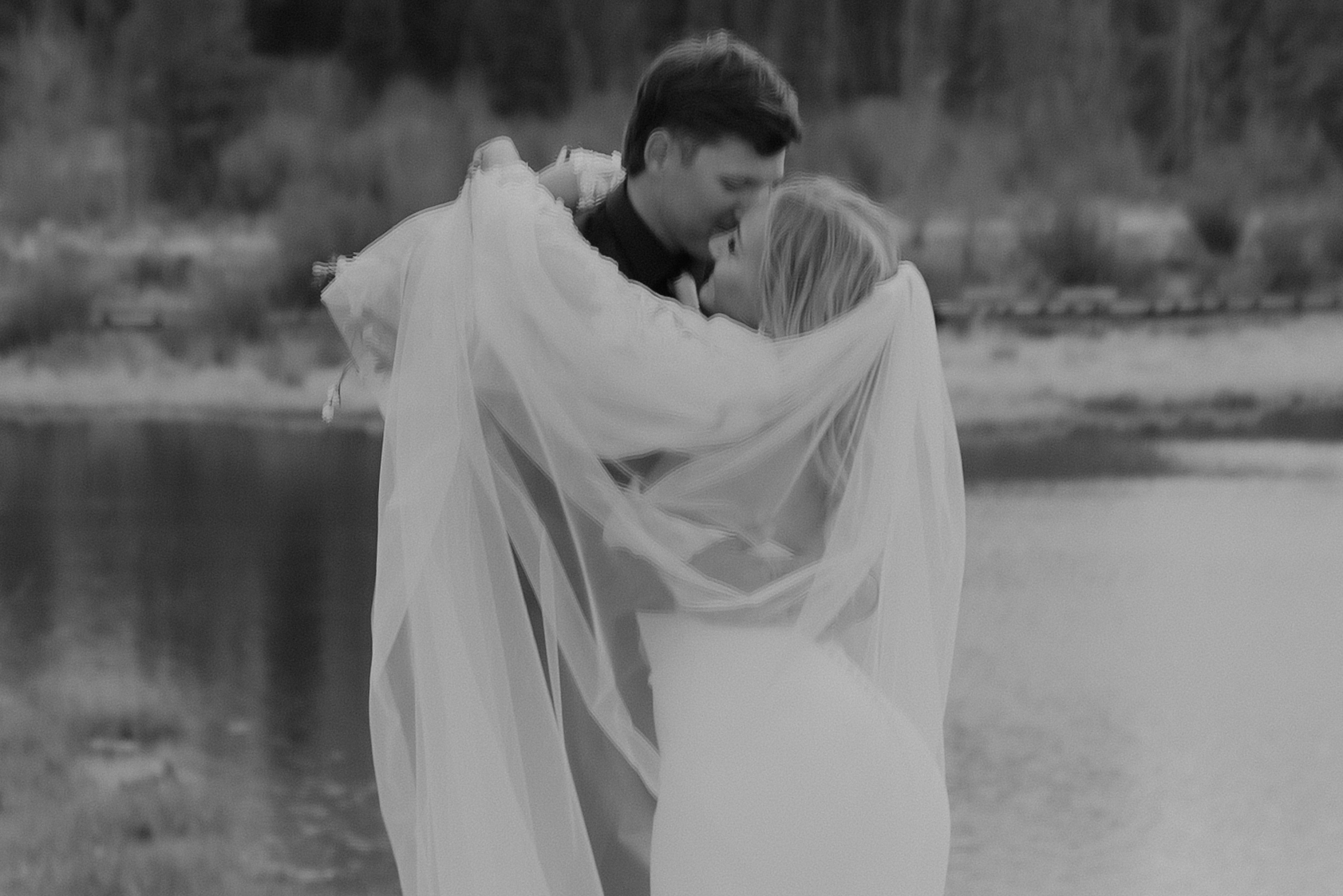 Colorado Elopement Photographer