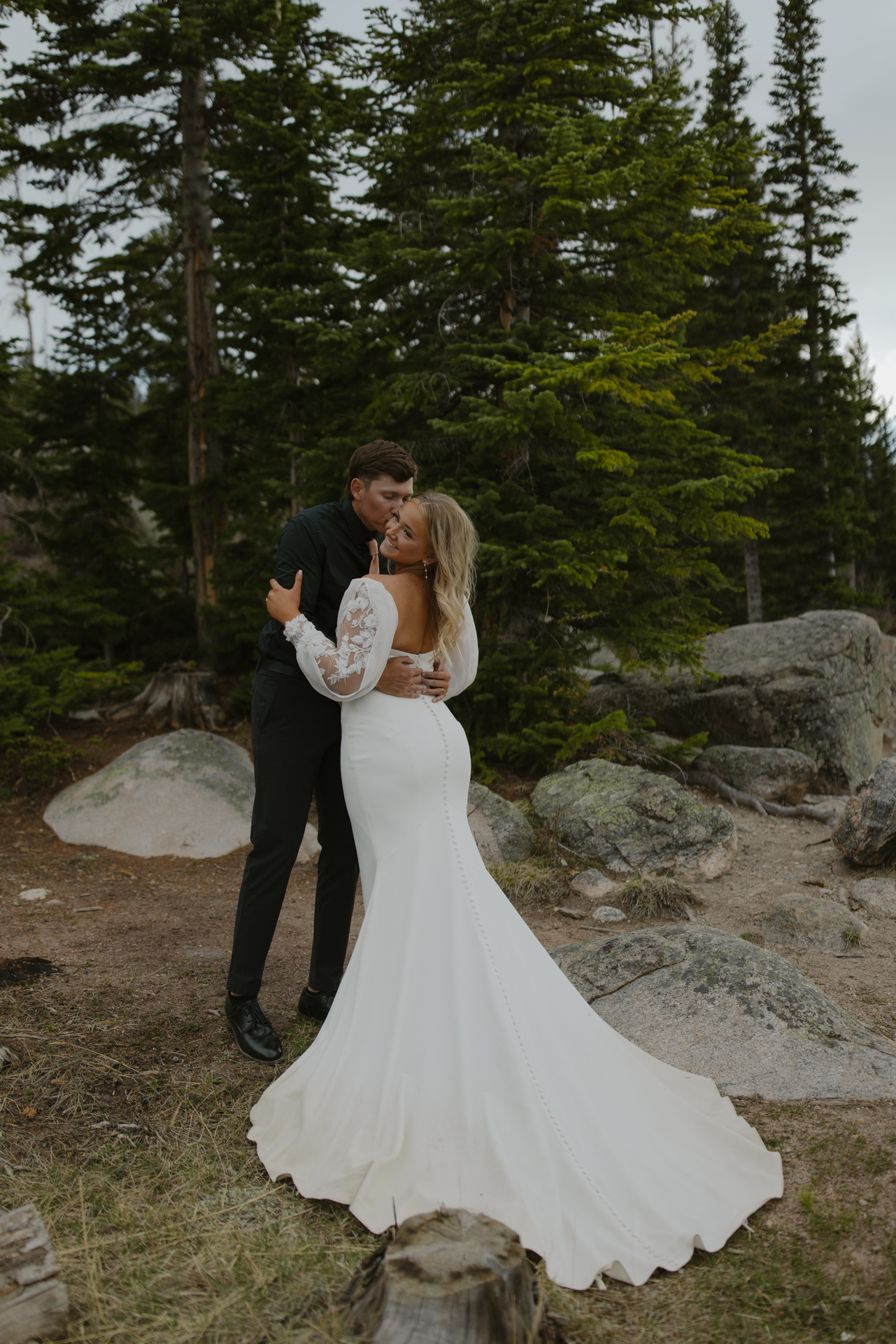Colorado Elopement Photographer