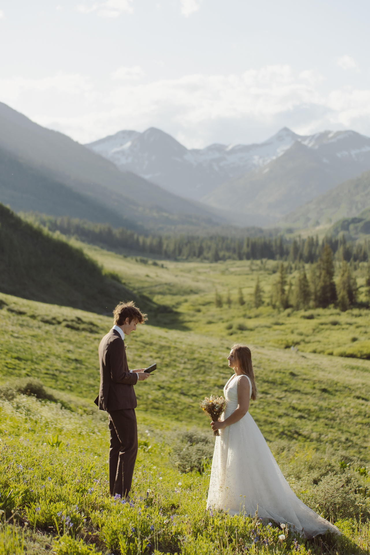 Colorado Elopement Photographer